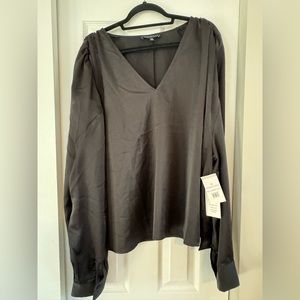 Eloquii Silk-like top NWT